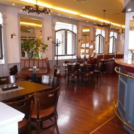 Doppelzimmer Lunch, Direkt Am Alten Strom Rostock Exterior photo